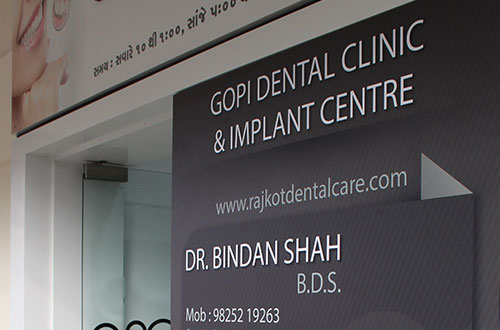 home-riverwoods-building